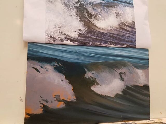 Just blocked in a seascape/wave and videoing the process - hopefully an easy to follow how I paint a wave video at the end 👍🤔🎨
ps: if it looks familiar it's because I've painted it before, if I'm going to the trouble i want to know it works 😀
.
.