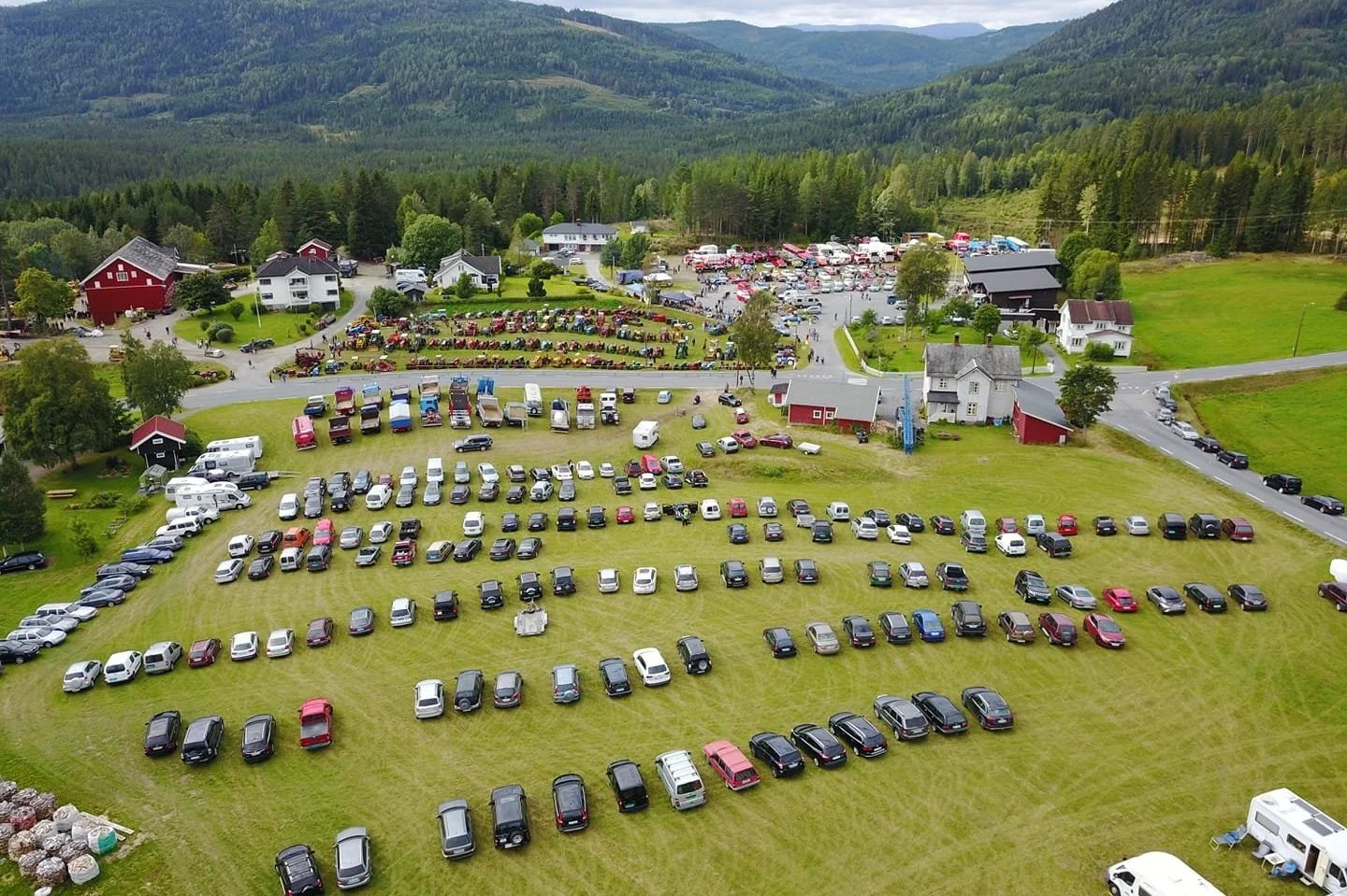 Veterankjøretøytreff i Lyngdal 