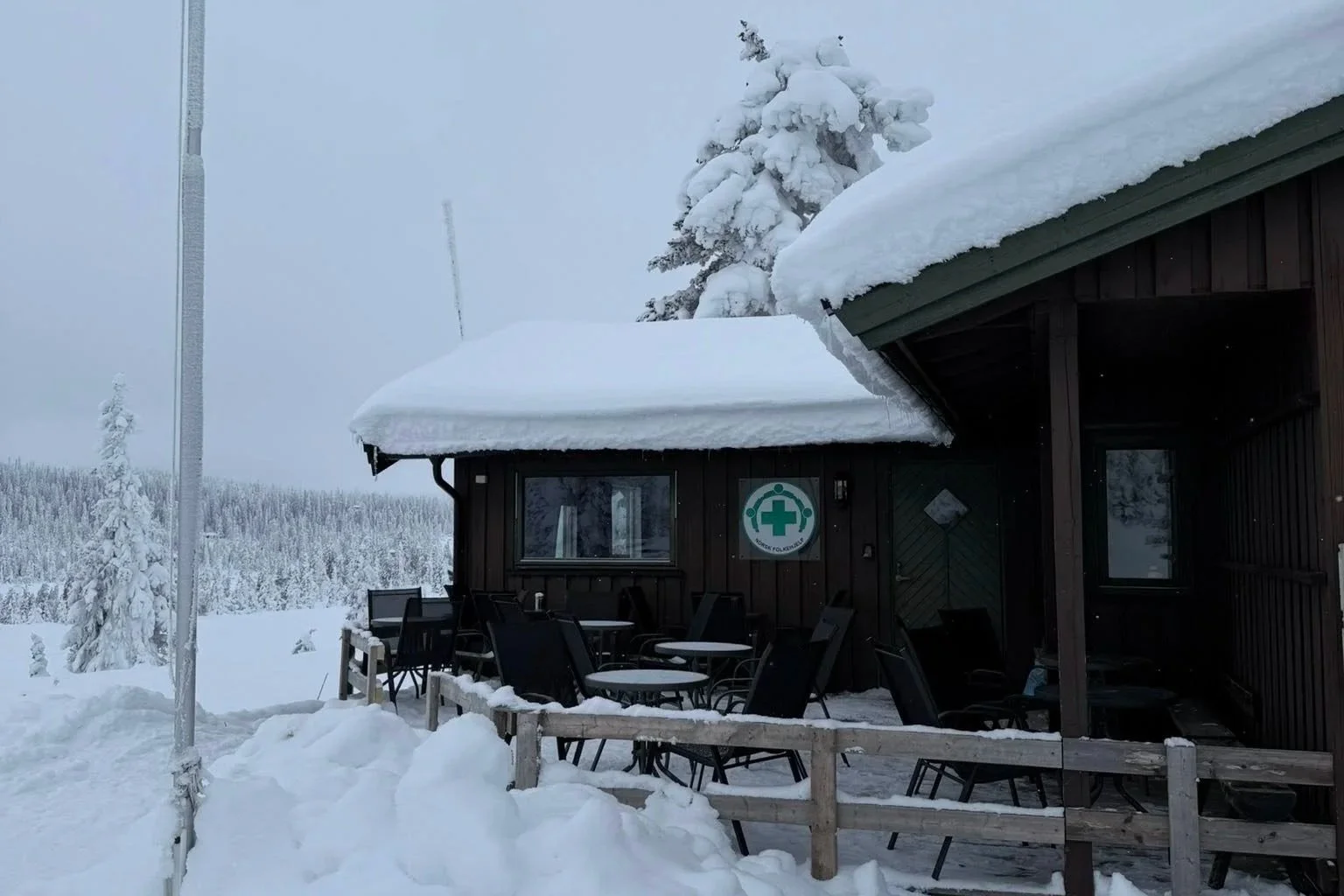 Søre Vegglifjell kafê på Folkehjelpshytta