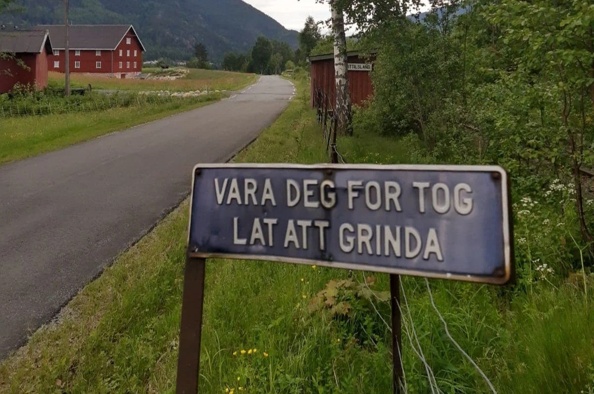 numedalsruta_lat-att-grinda-numedalsbanen_svingom.jpg