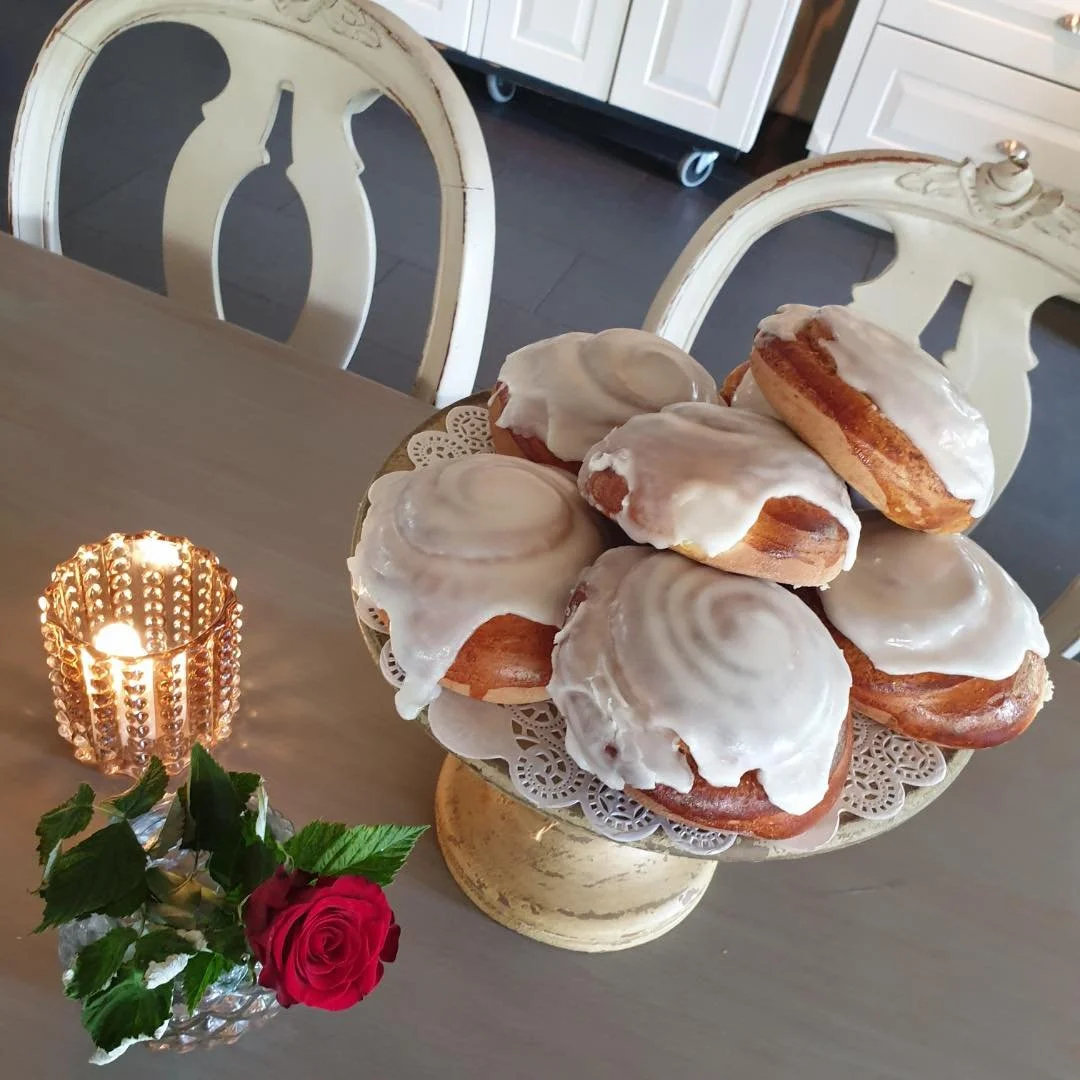 Eggedal Borgerstue Madonnaboller på stettefat.jpg