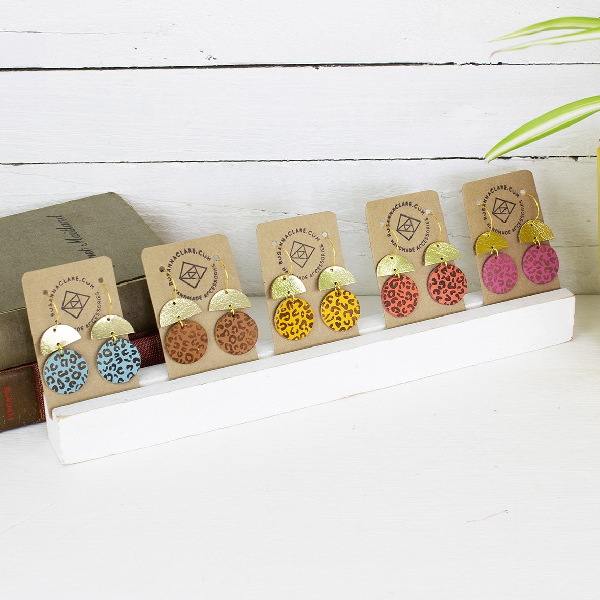 Leopard print x5.jpg