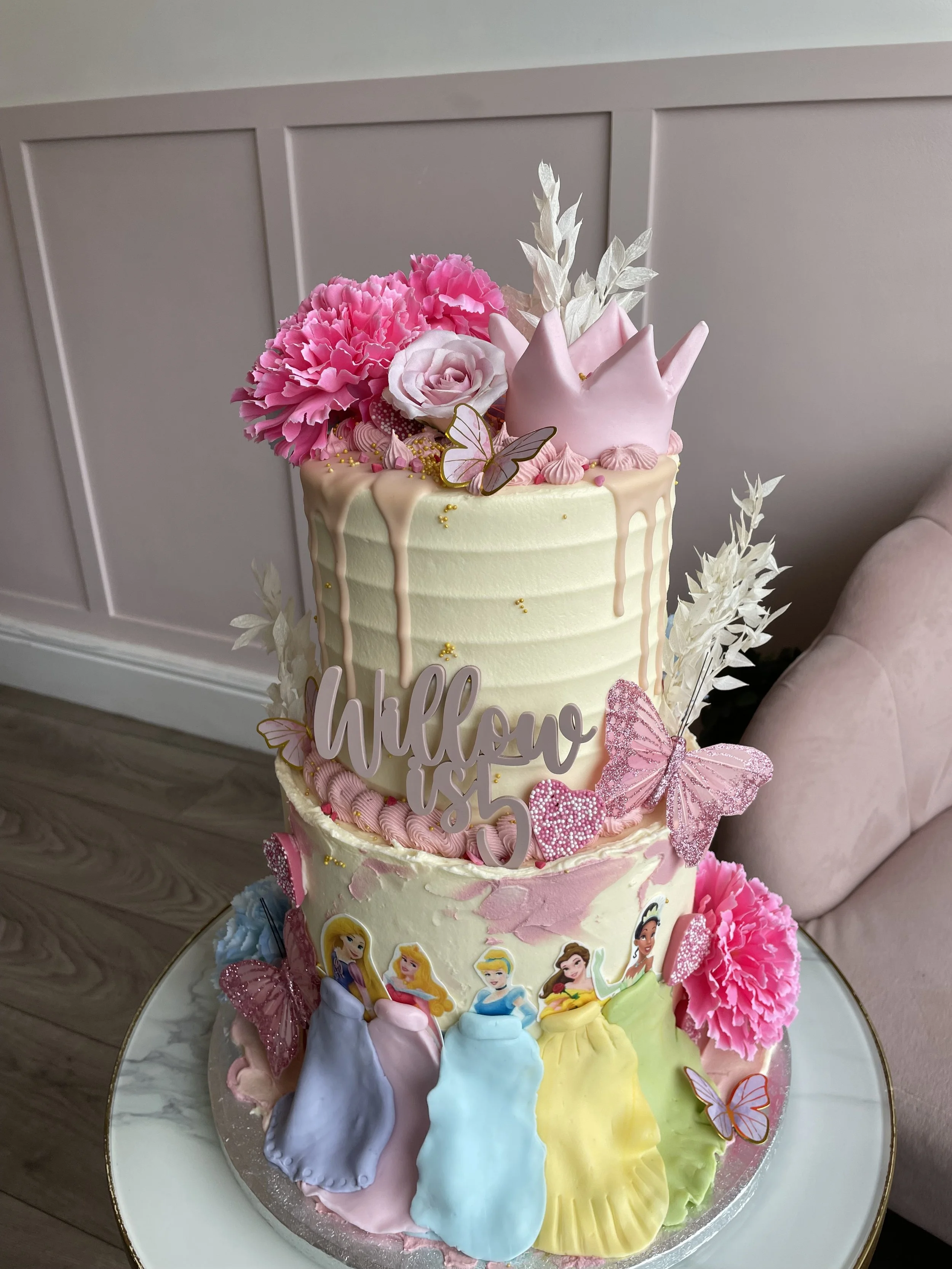 Disney Princess Cake
Cake Code 030
