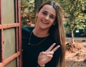 Lyndsey Burrow - Institute for Safer Trucking