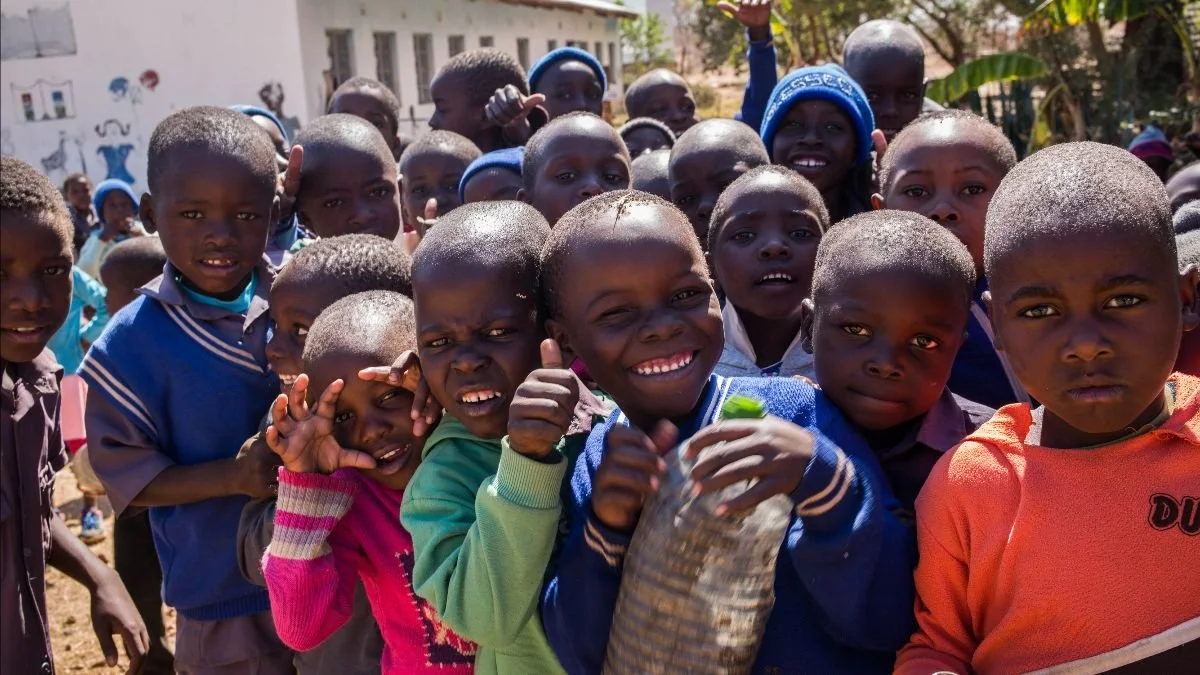 A group of kids smiling