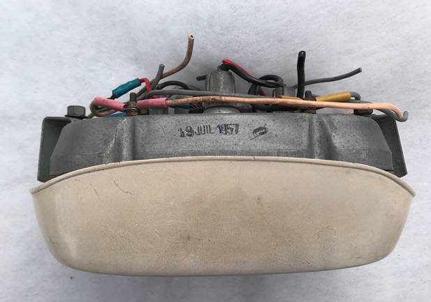 Dauphine 1957 speedo MPH 1-2.PNG