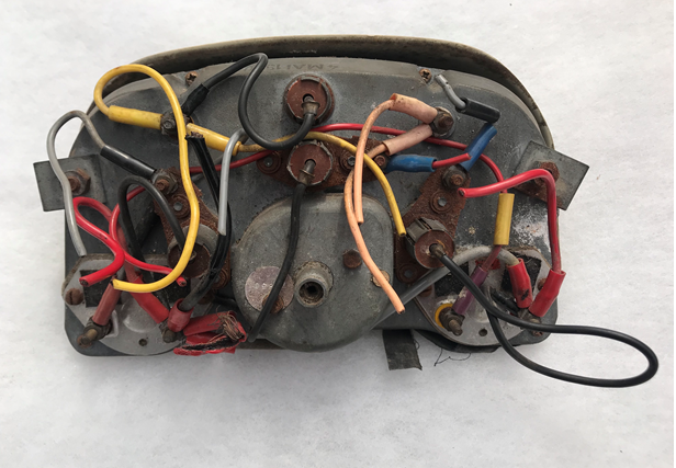 Dauphine 1960 speedo MPH 1-3.PNG