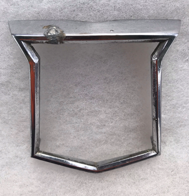 Bonnet Badge Surround 1-3.PNG