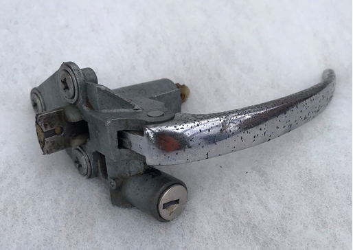 Dauphine right front door mechanism 2-1.PNG