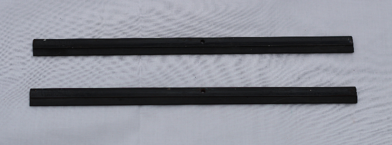 4cv Wipers blades 1.PNG