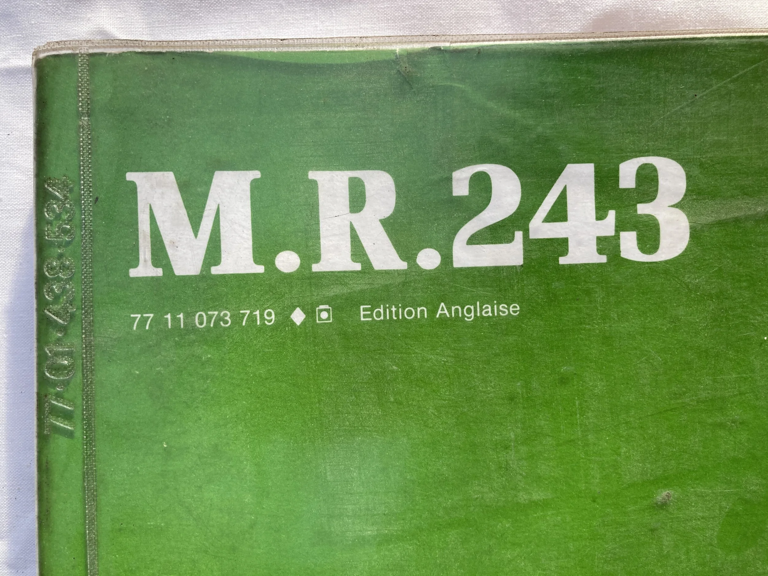 8992DFEA-5B73-42BB-B60E-90ECC5DF7A6E