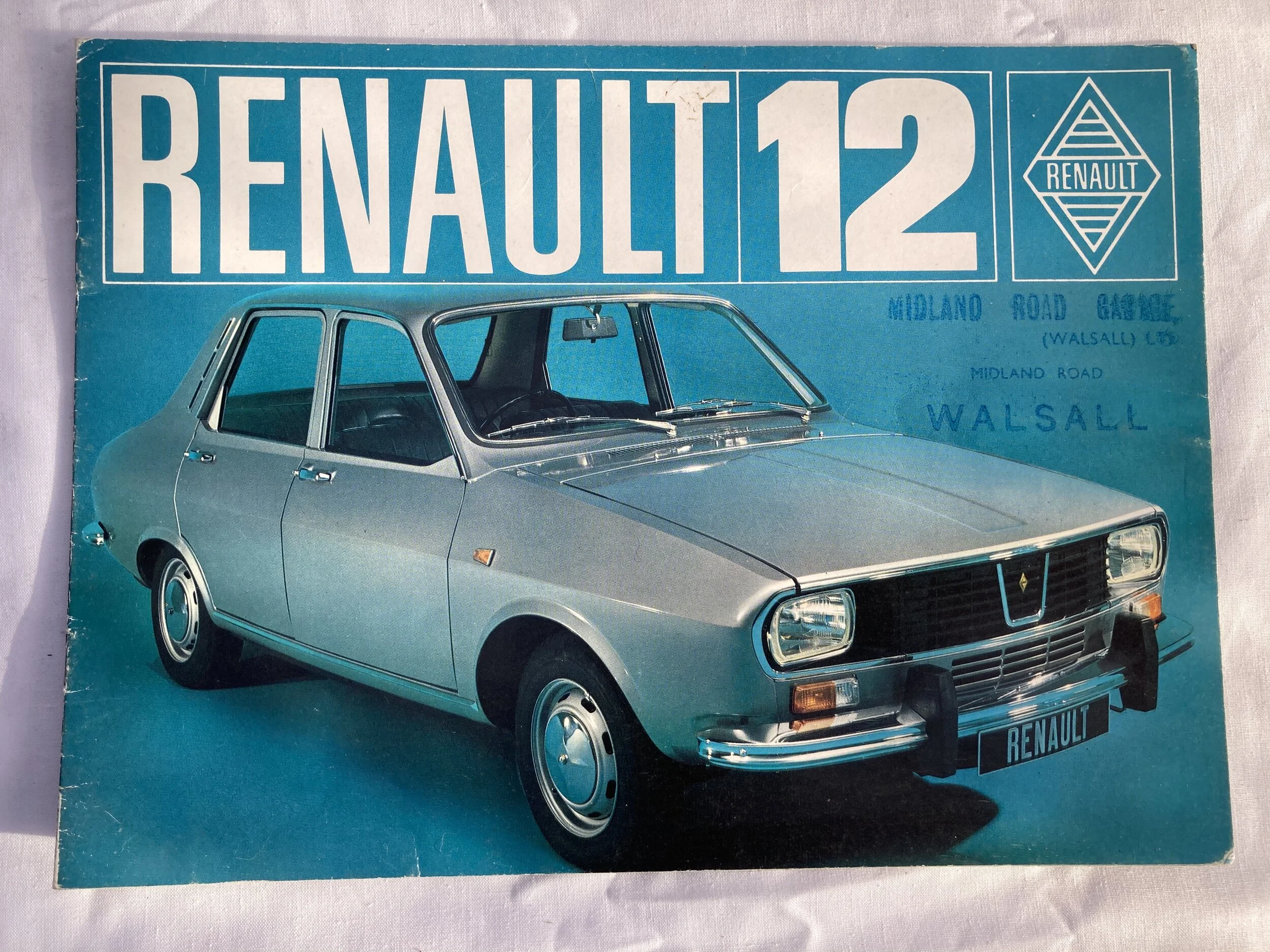 2E520233-4747-43EE-869B-13AB49925967