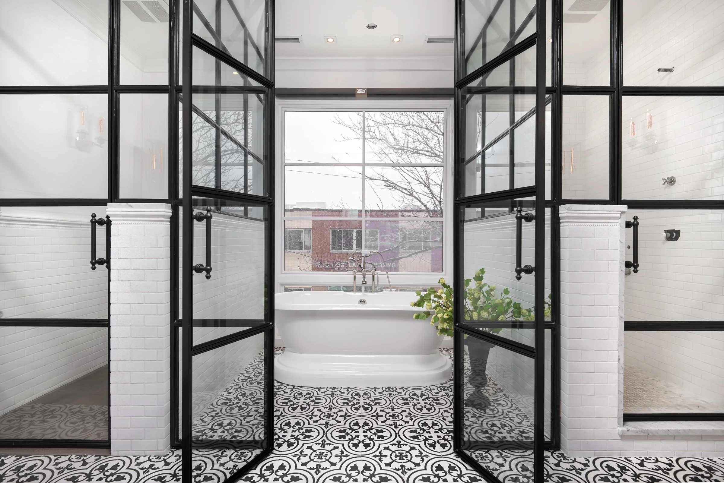 1858-n-paulina-master-bathroom