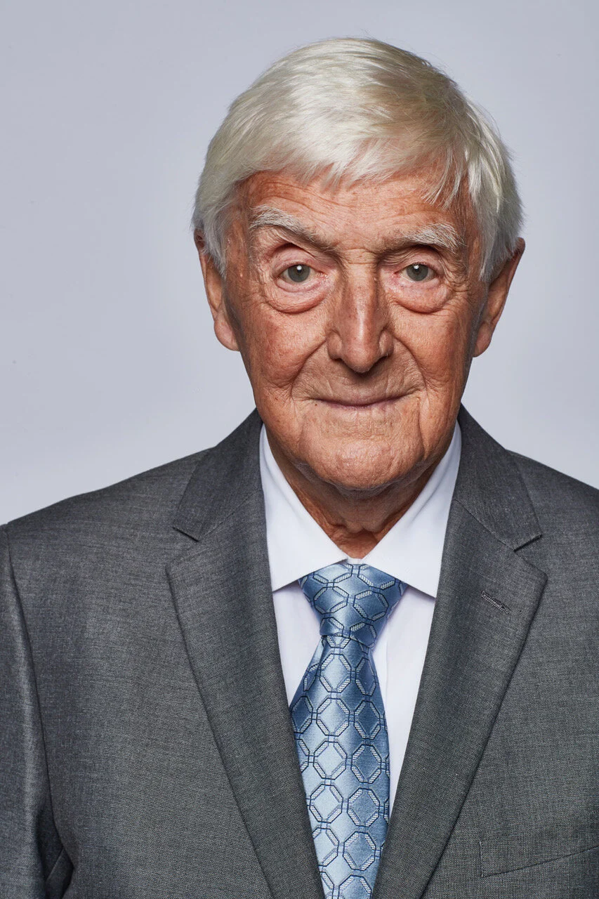 covershoot 85 (1).jpeg