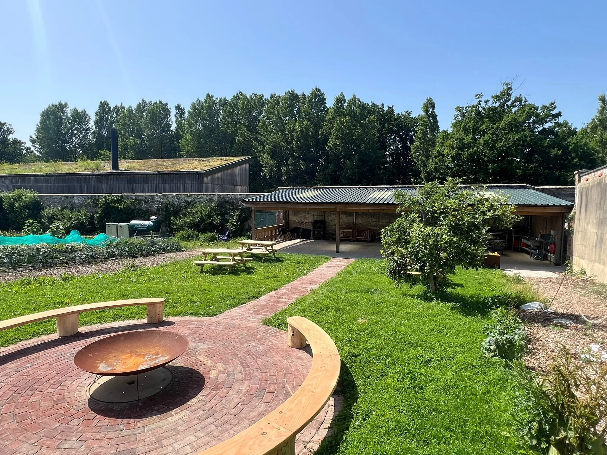 KG Barn