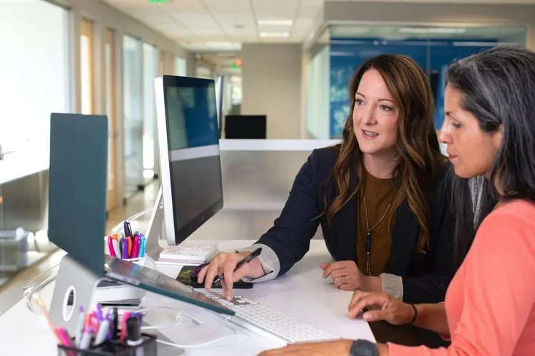 STRATEGIC MARKETING MEETING – UK