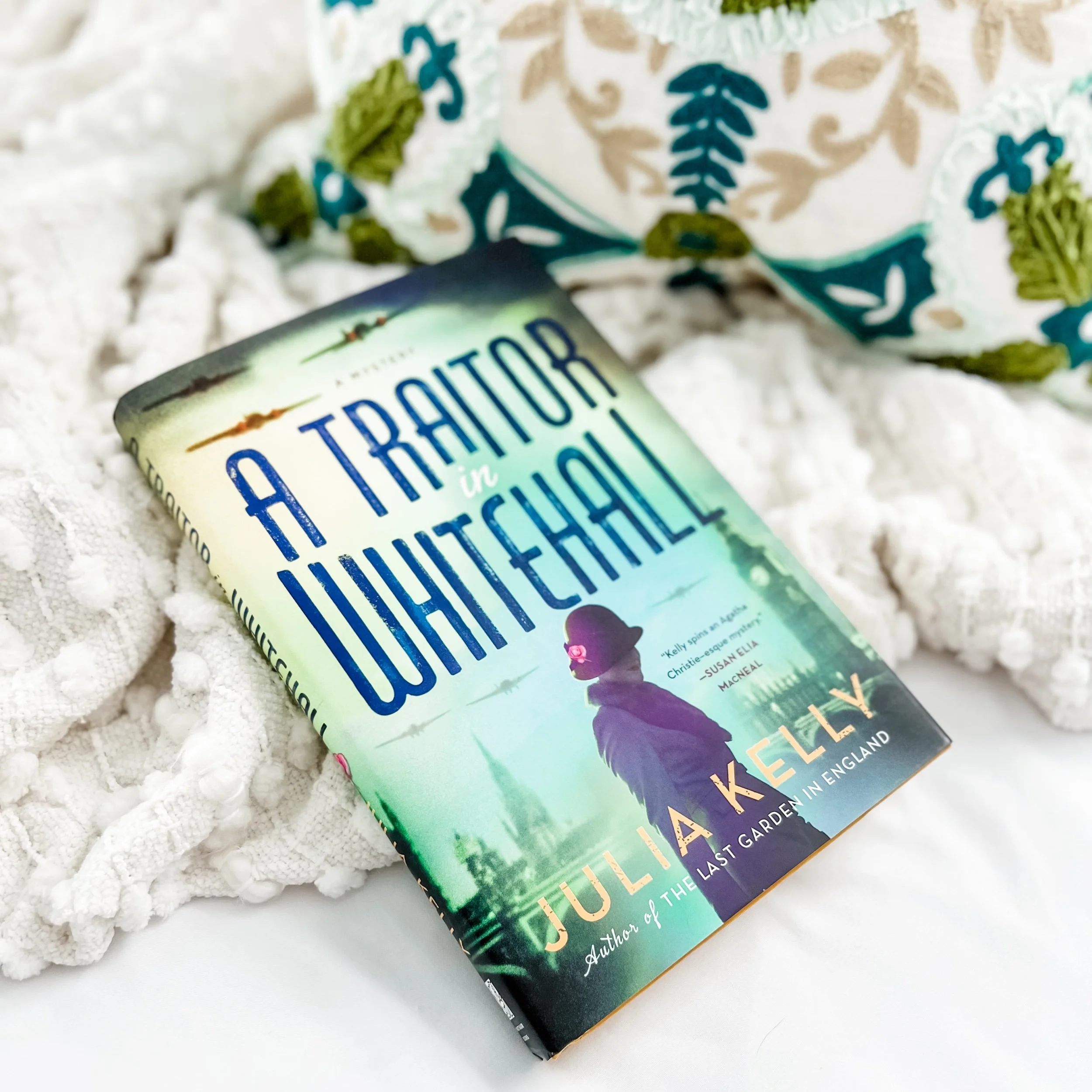 Review, Soup &amp; Currently Reading