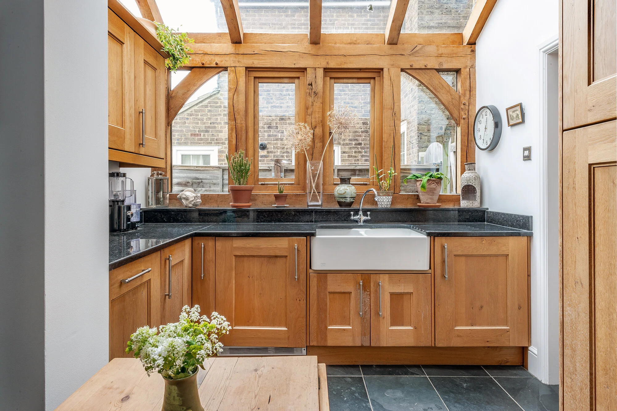 Station-kitchen-straight-on.jpg