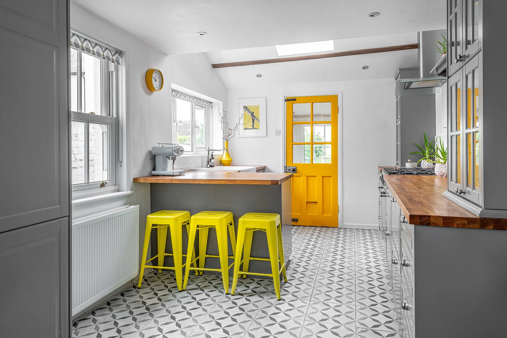 Church-kitche-angle.jpg