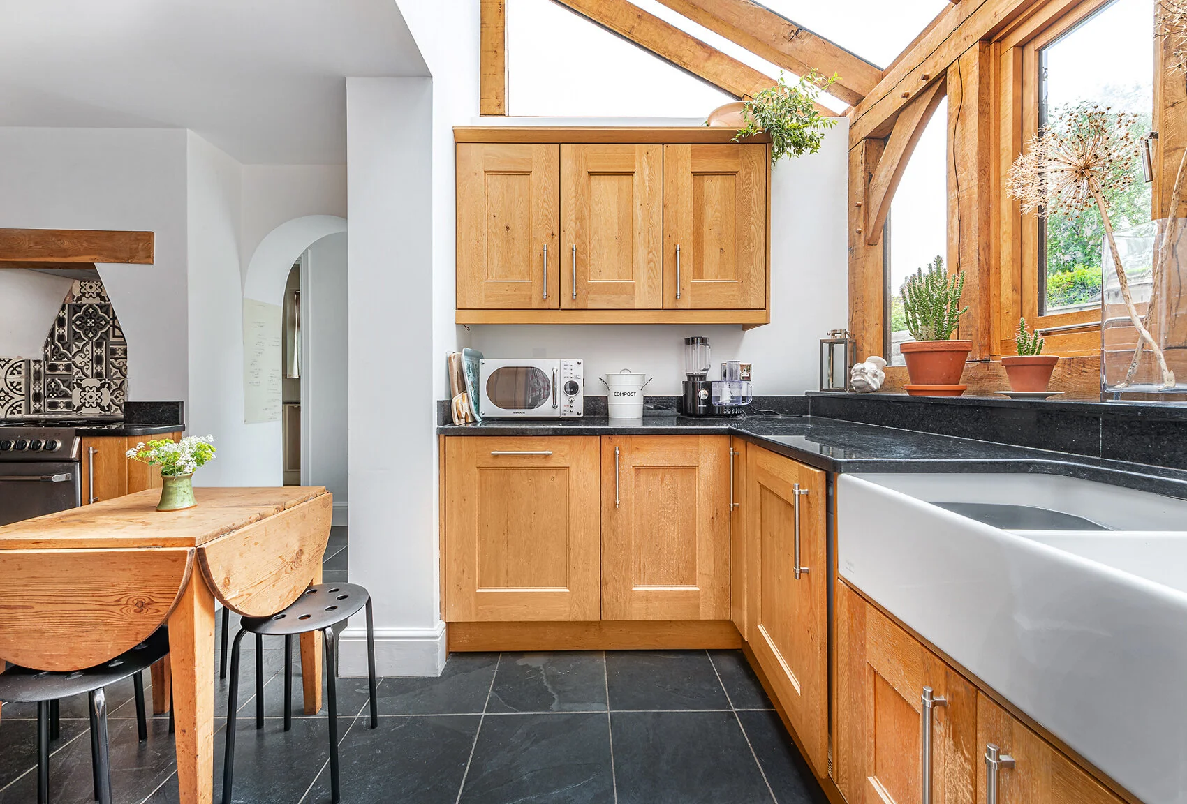 Station-kitchen-side-3.jpg