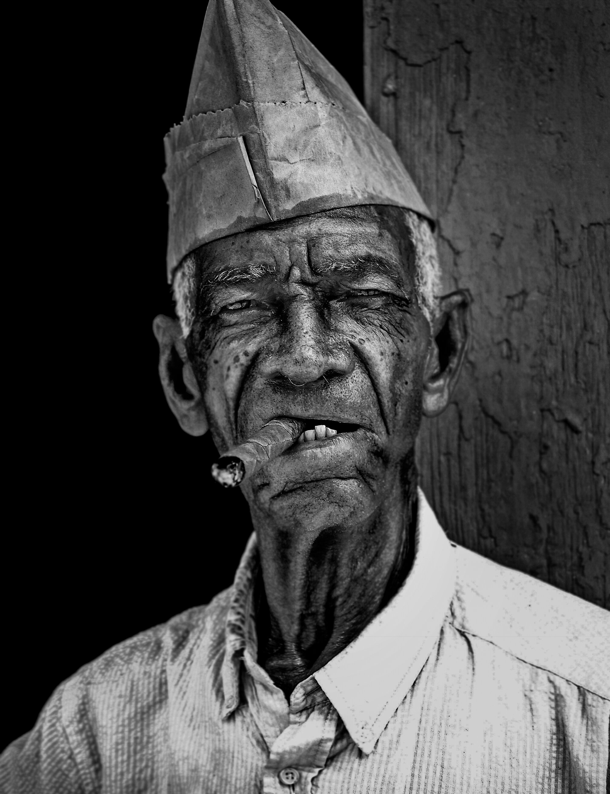 Cuban Man paper hat 1a-2.jpg