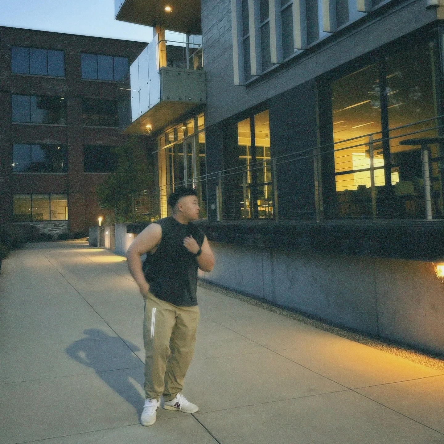 yooo my newest track &lsquo;BREATHE&rsquo; is out now 

so excited to put this one out 🕺

got a ton of new music on the way that I can&rsquo;t wait to share soon

stream in my bio