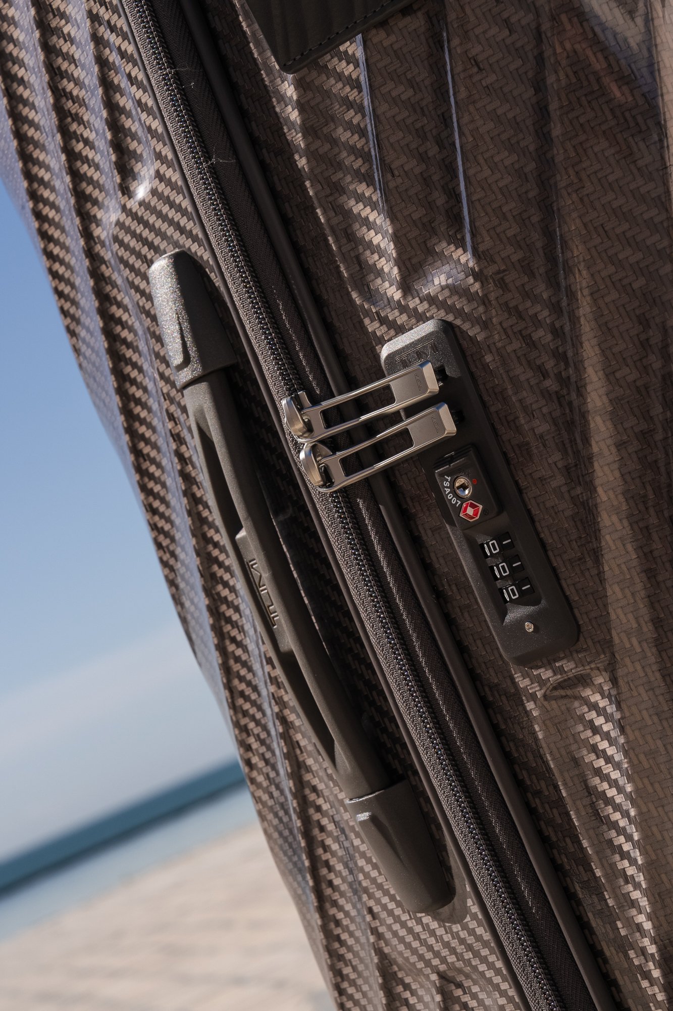 TUMI-00095.jpg