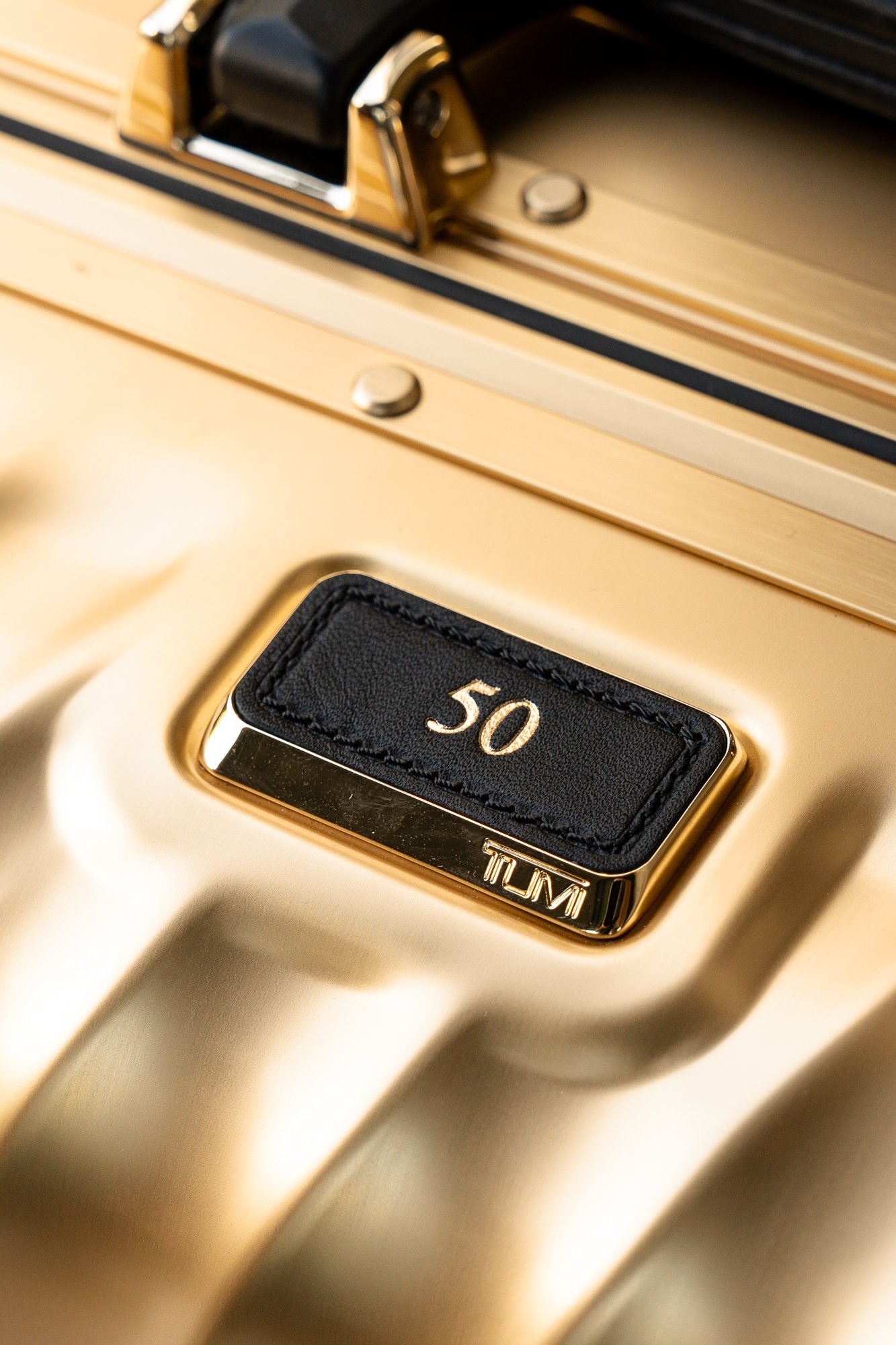 TUMI-00118.jpg