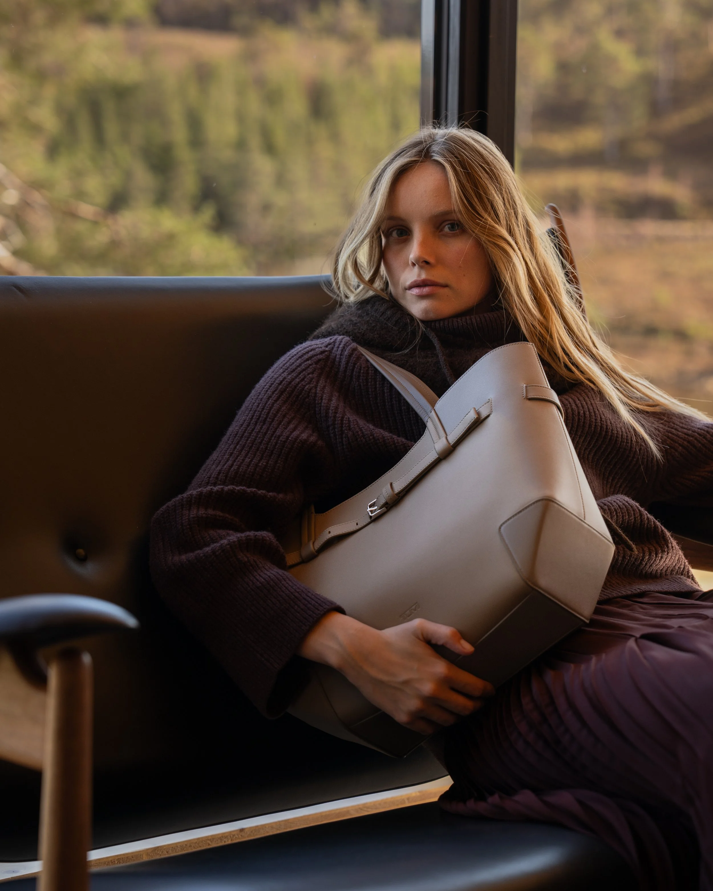 TUMI_SCOTLAND_SELECTS_CROPS-01347.jpg