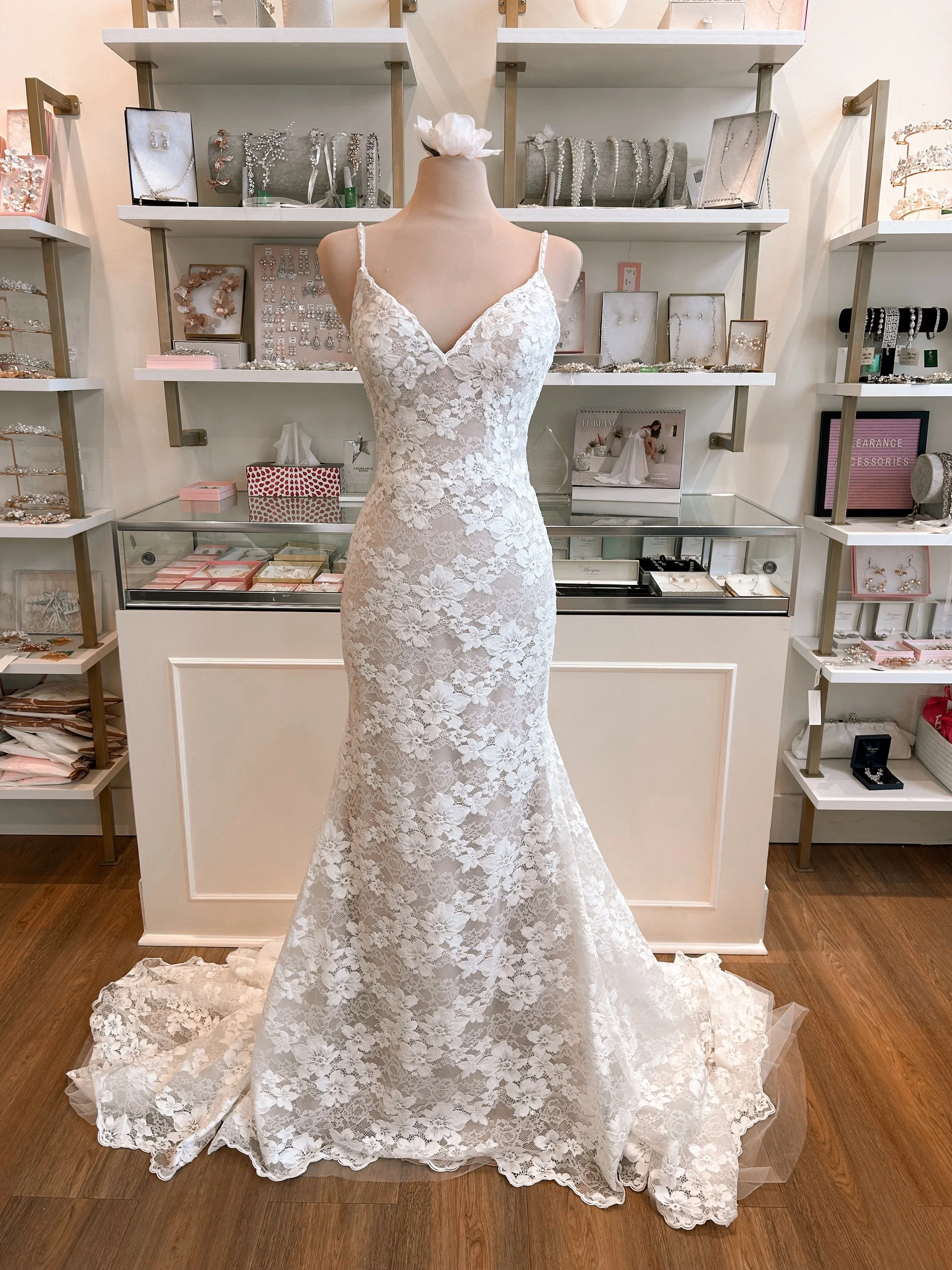 Paloma, size 8, now $1529