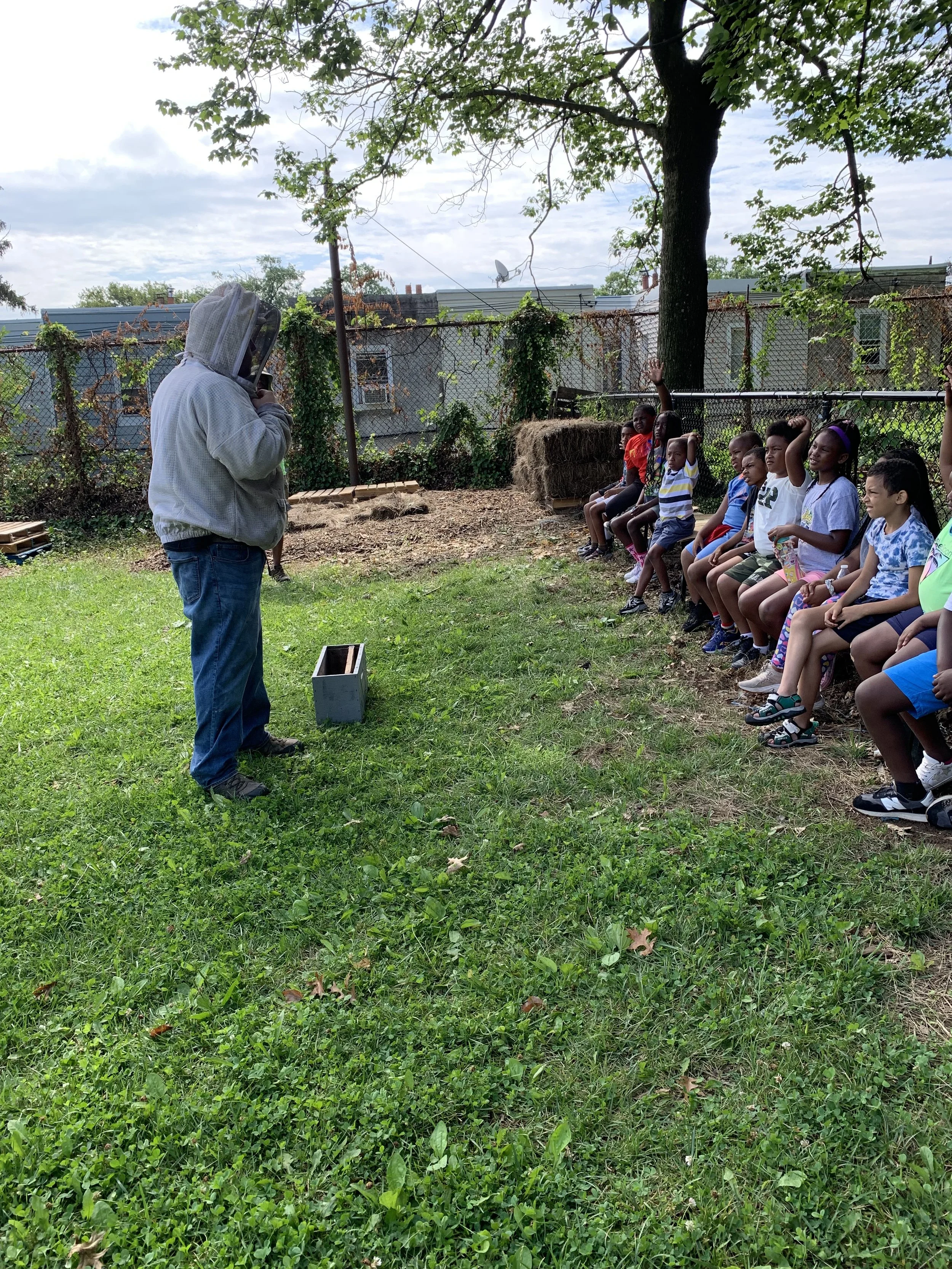 Beekeeping 101 2023