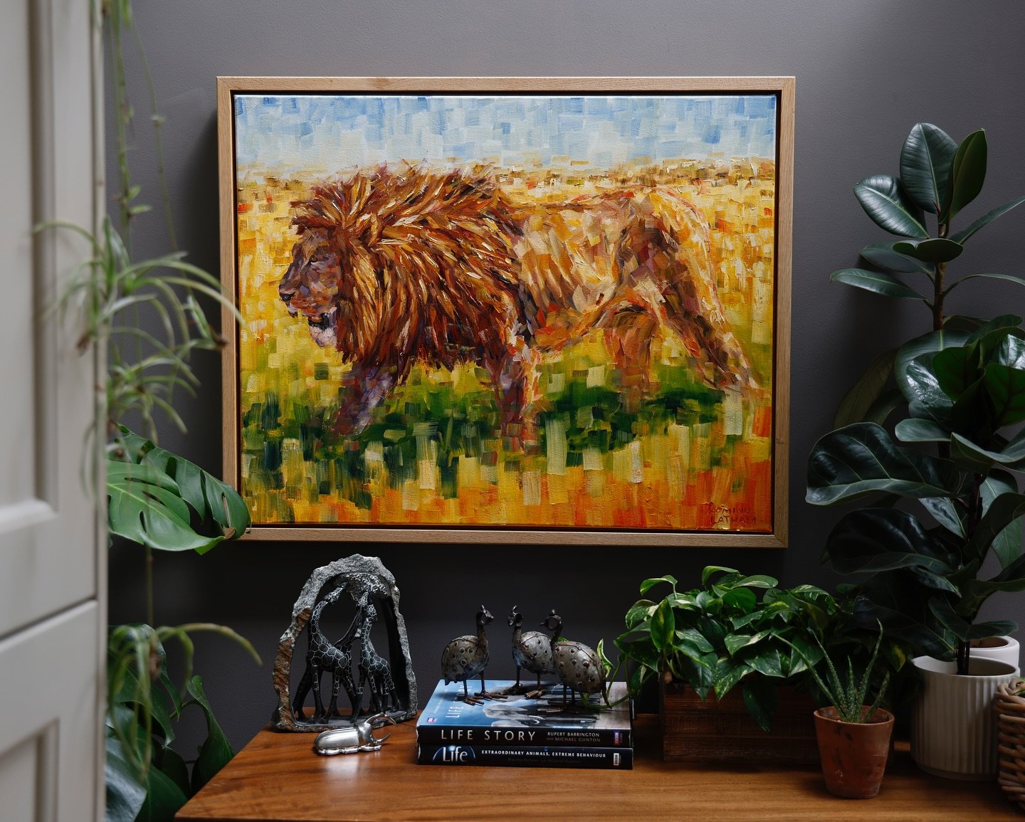 An oldie and a boldie, this lion painting is coming with me to The Game Fair next month. Also available on my website 🦁 

It&rsquo;s been a while since I went this colourful with my paint 🎨 

#Lion #LionPainting #OilPainting
