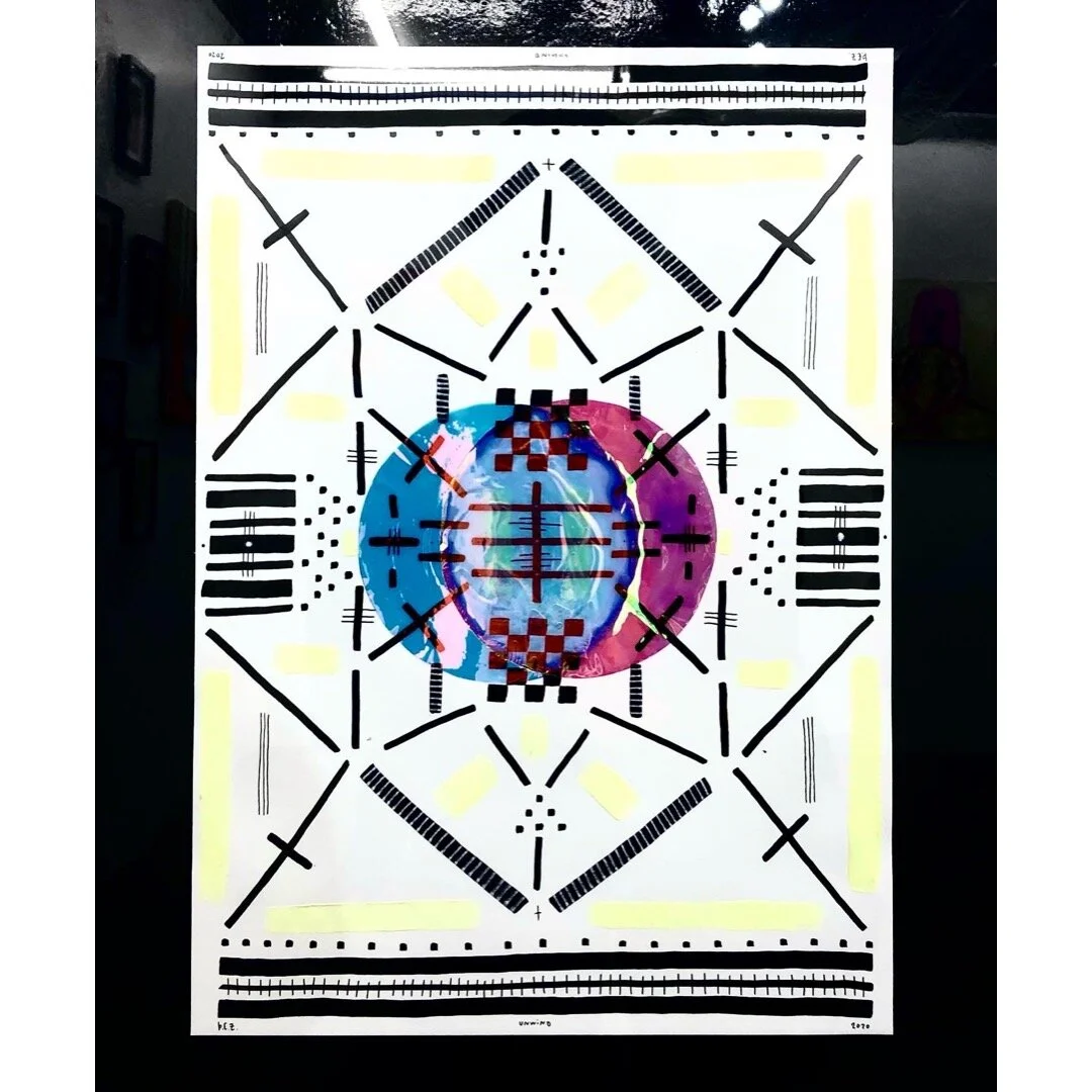 Unwind - 
40cm x 50cm,
2020,
Ink, pen, phosphorent paint and dichroic film on paper - 

85.000kr