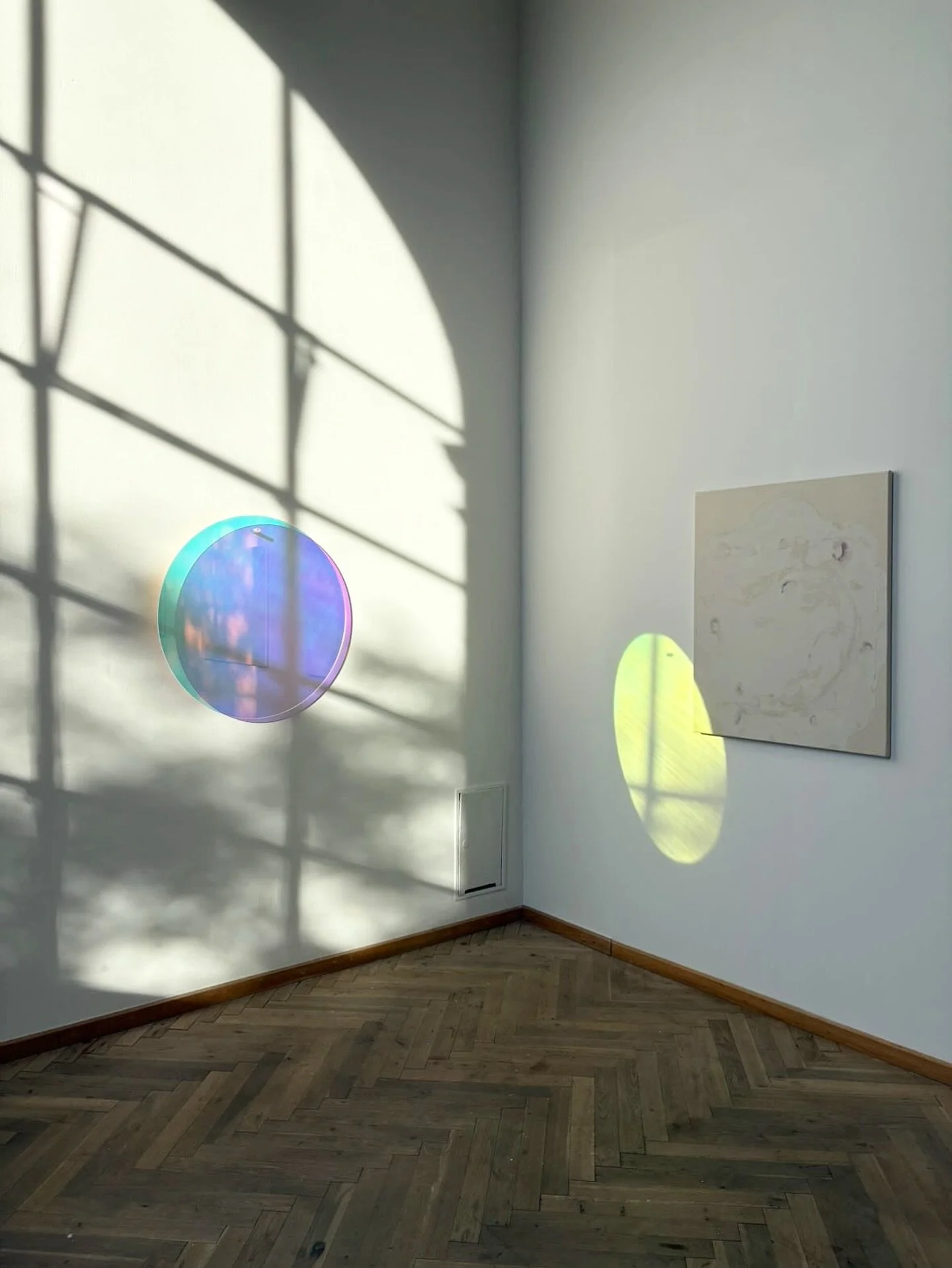 Magic moment @chart_artfair with @bergcontemporary 🌕🌔🌓🌒🌑🌘🌗🌖

Today is the last day! Come by and see some beautiful art @kunsthalcharlottenborg 💕