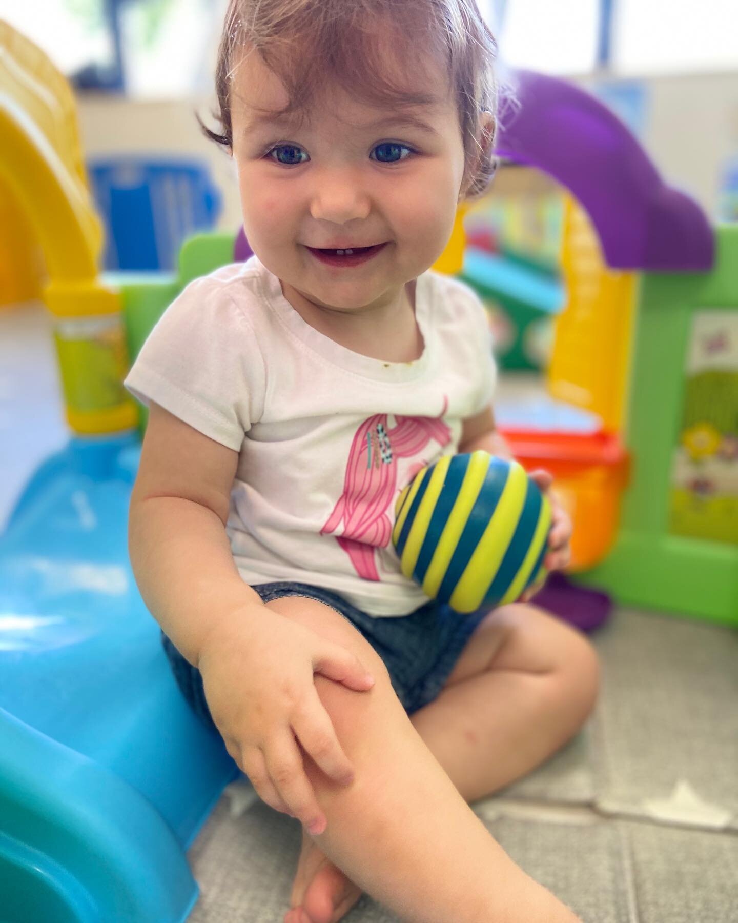 Happy Wednesday from our infants &amp; toddlers ❤️
.
.
#betshira #betshiracongregation #buildingcommunity #miami #pinecrest #palmettobay #coralgables #cutlerbay #kendall #youngfamilies #preschool #ecc #betshiraecc #school #kids #children #families #j