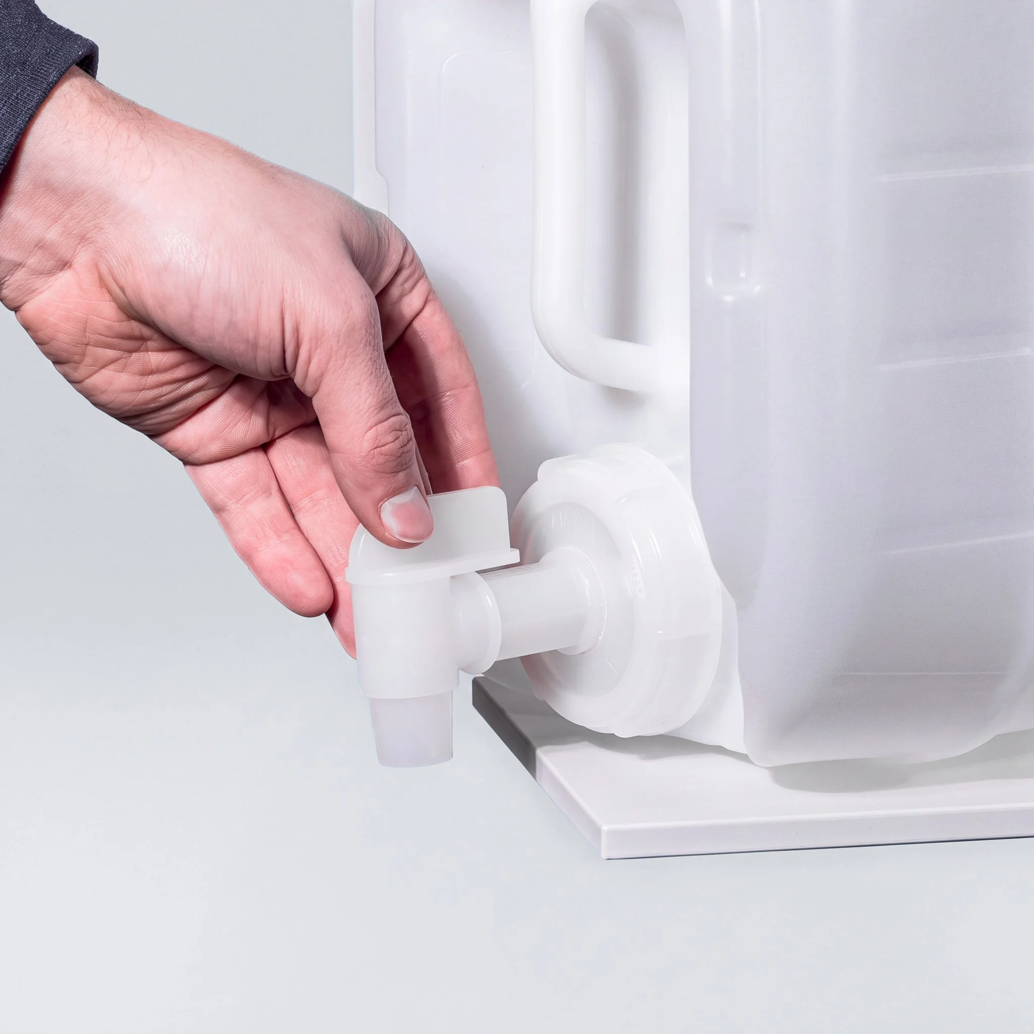 Fresh Water Tank Spigot 3.jpg