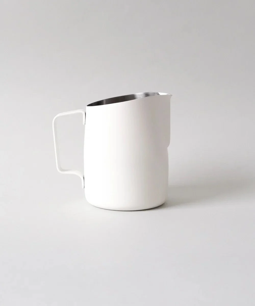 wpm-22oz-wide-spout-latte-art-pitcher-in-matte-white-04_1080x.jpg