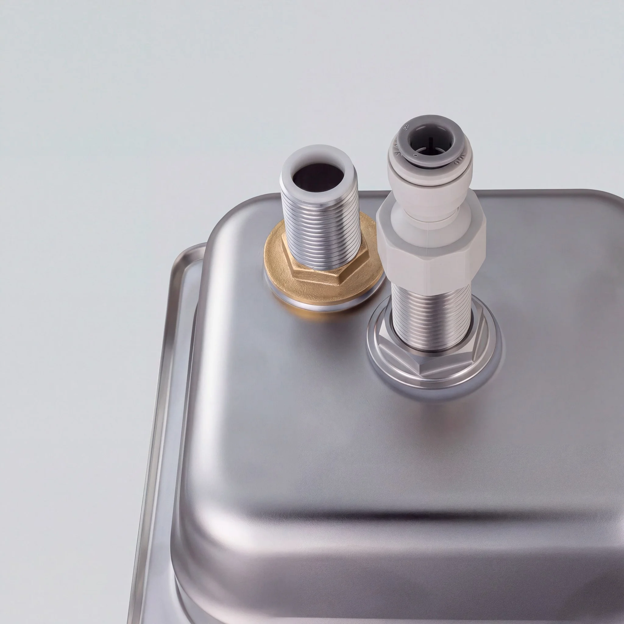 Rinser Connection Fitting 2.jpg