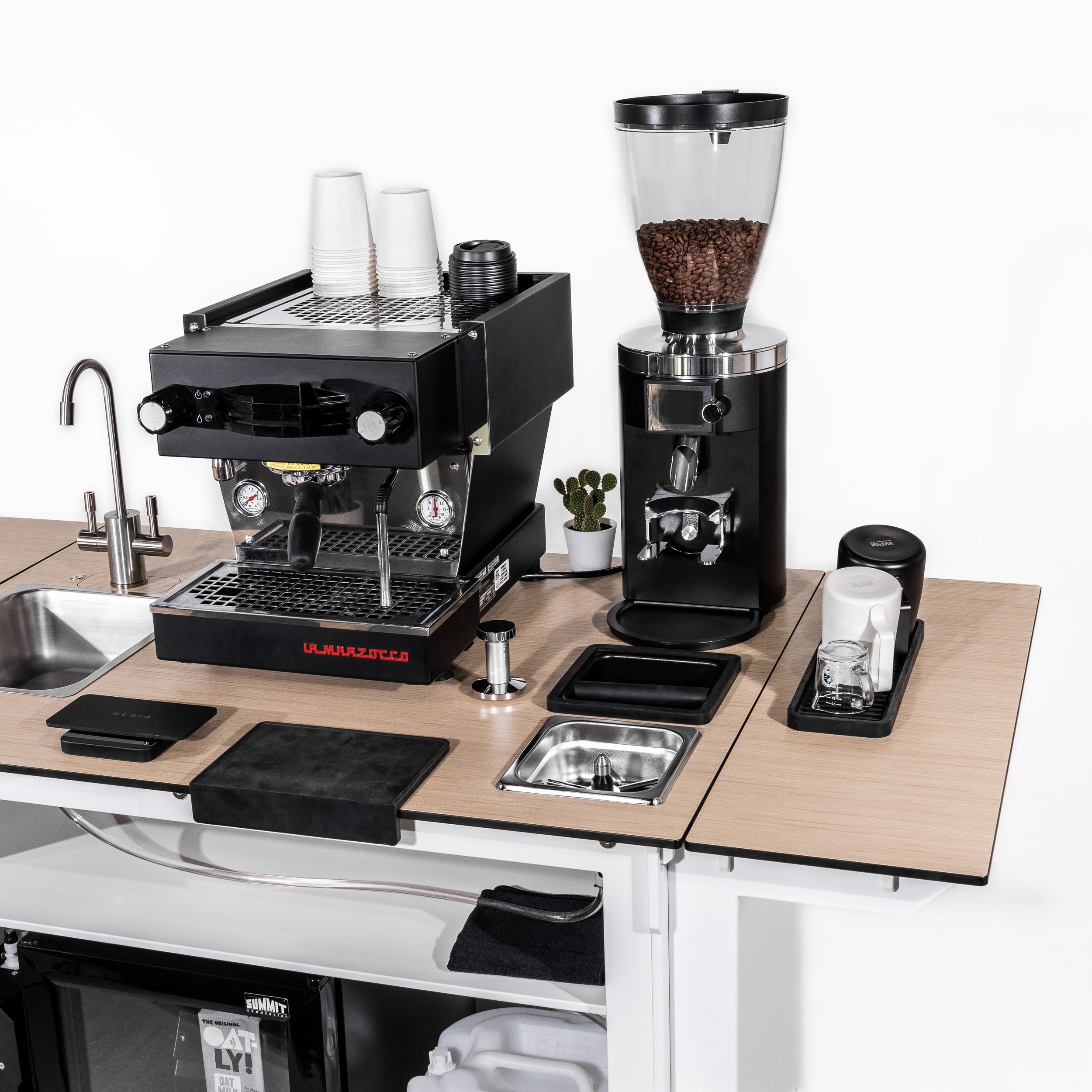 Coffee cart with sink