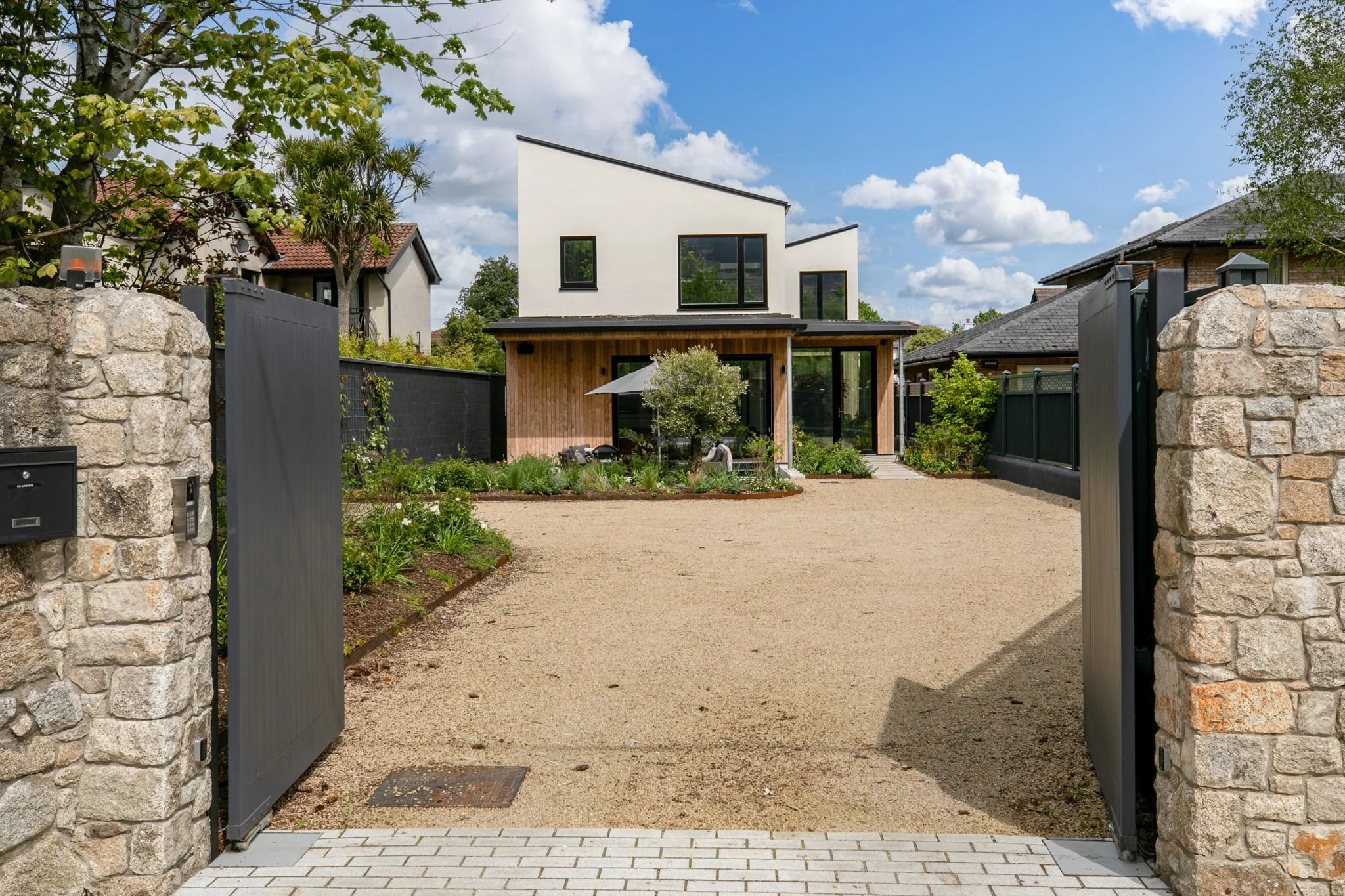 3-web-or-mls-Sika Externals-14.jpg