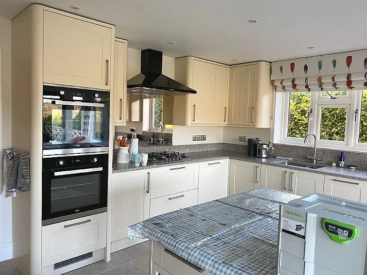 Old kitchen in Farnham before the new colour scheme