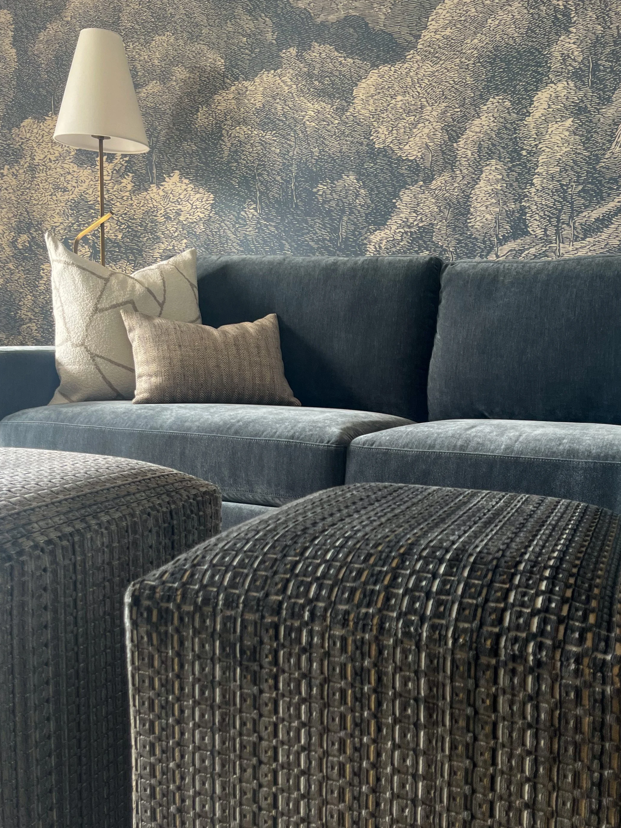 GUEST BED | RIVER NORTH