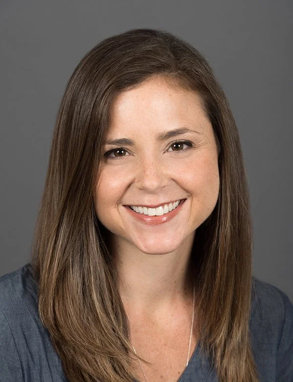 Hollander_Suzanne Headshot 2.jpg