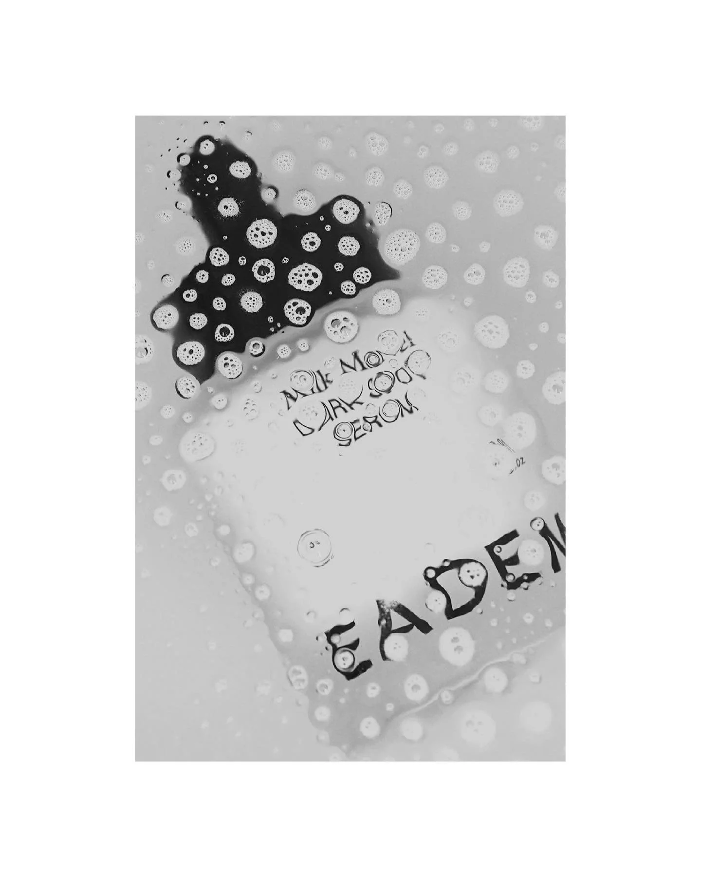 From our studio: Milk Marvel Dark Spot Serum @eadem.co 

____________________
#skincare #skincareroutine #photography #editorialphotography #cosmeticphotography #stilllife #serum #eadem #artoftheday