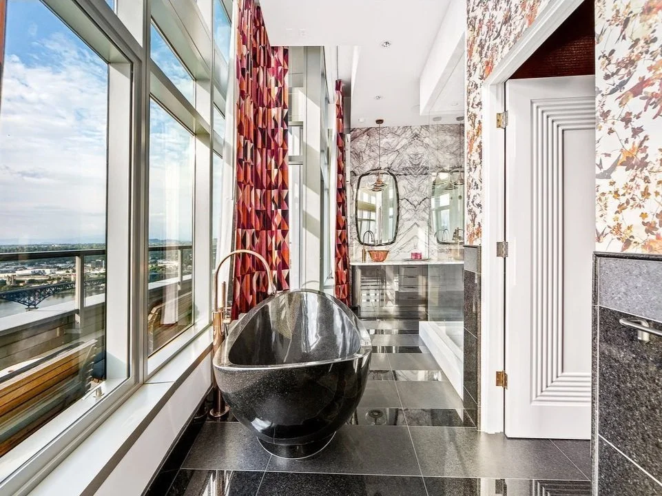 CONDO10.jpg