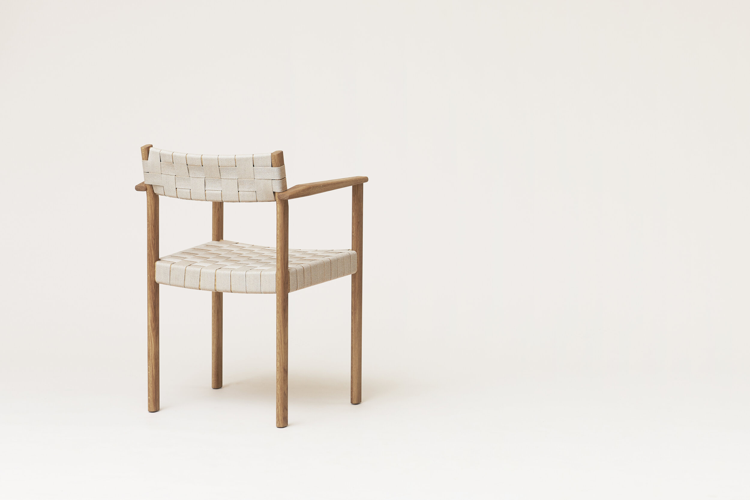 F&R_motif-arm-chair_oiled-oak-back.jpg
