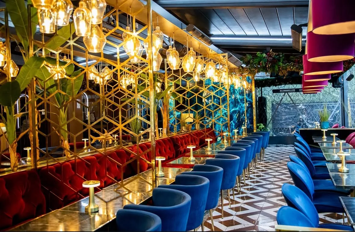 atlantis restaurant1.jpg