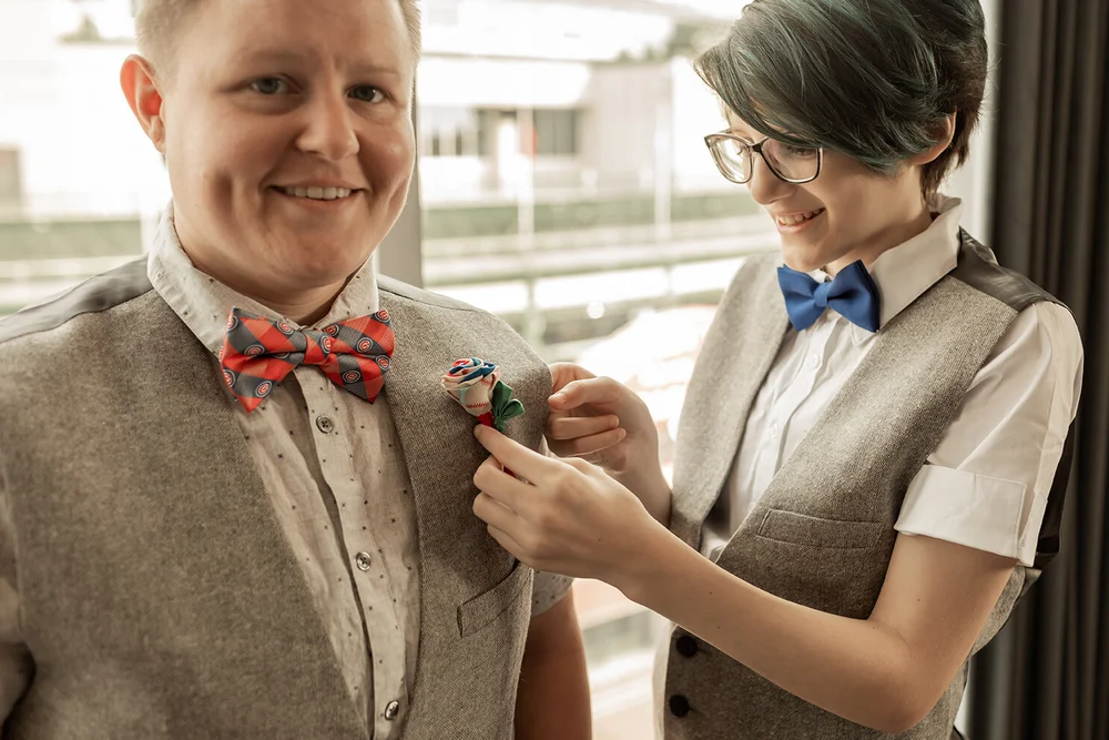 chicago-elopement-georgia-wedding-photographer-cubs-baseball