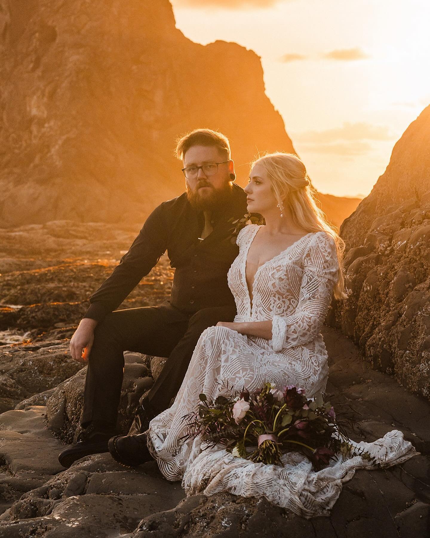 Perfect days on the coast! The Olympic National Park and coastal beaches are tough to beat, especially with a golden hour this insane!
Thank you Chelsea and Aaron for having me out, I&rsquo;m honored to share my bday with your wedding anniversary bec