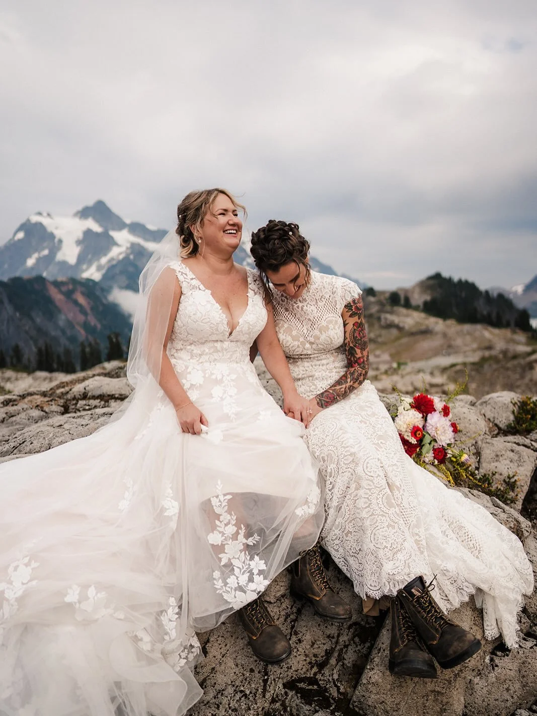 Ally + Nicole Mount Baker Wilderness, Summer 2025
I feel like it is a rare treat to work with my longtime friends @thefoxes these days. We are all so busy and it just comes down to the stars aligning on bookings!
Brandon, Gabi, Hannah and Zoe are tru